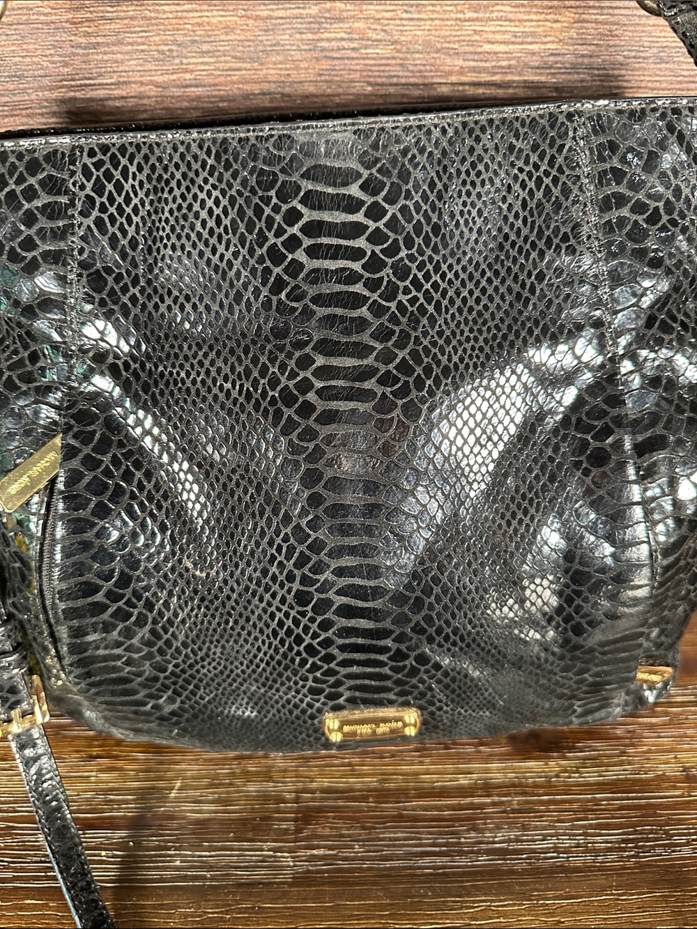 Michael Kors Black Snakeskin-Embossed Crossbody Bag with Gold Hardware - Picture 2 of 7